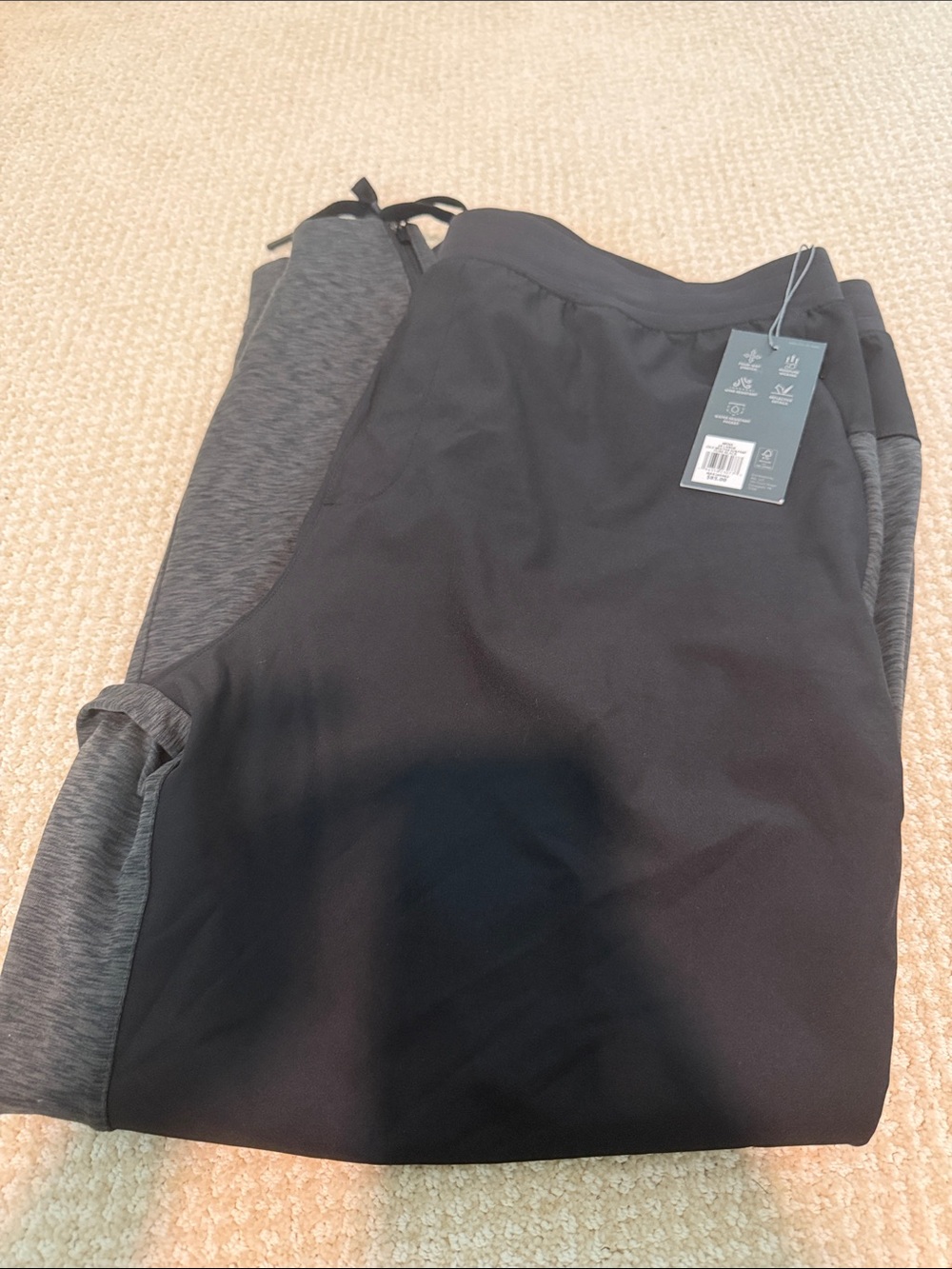 Men's Two-Tone Black & Dark Gray Performance Joggers